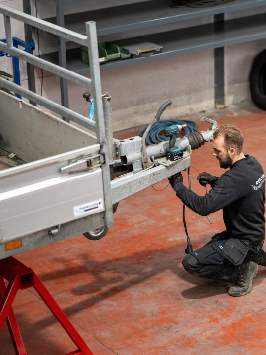 Onderhoud en Herstellingen | Aanhangwagens | Percon | Sterke Kwaliteitsmerken & Advies