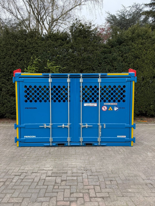 Gesloten Hijsbak 3.5 meter - met deur huren | Percon | Gekeurde hijsbakken voor veilig hijswerk